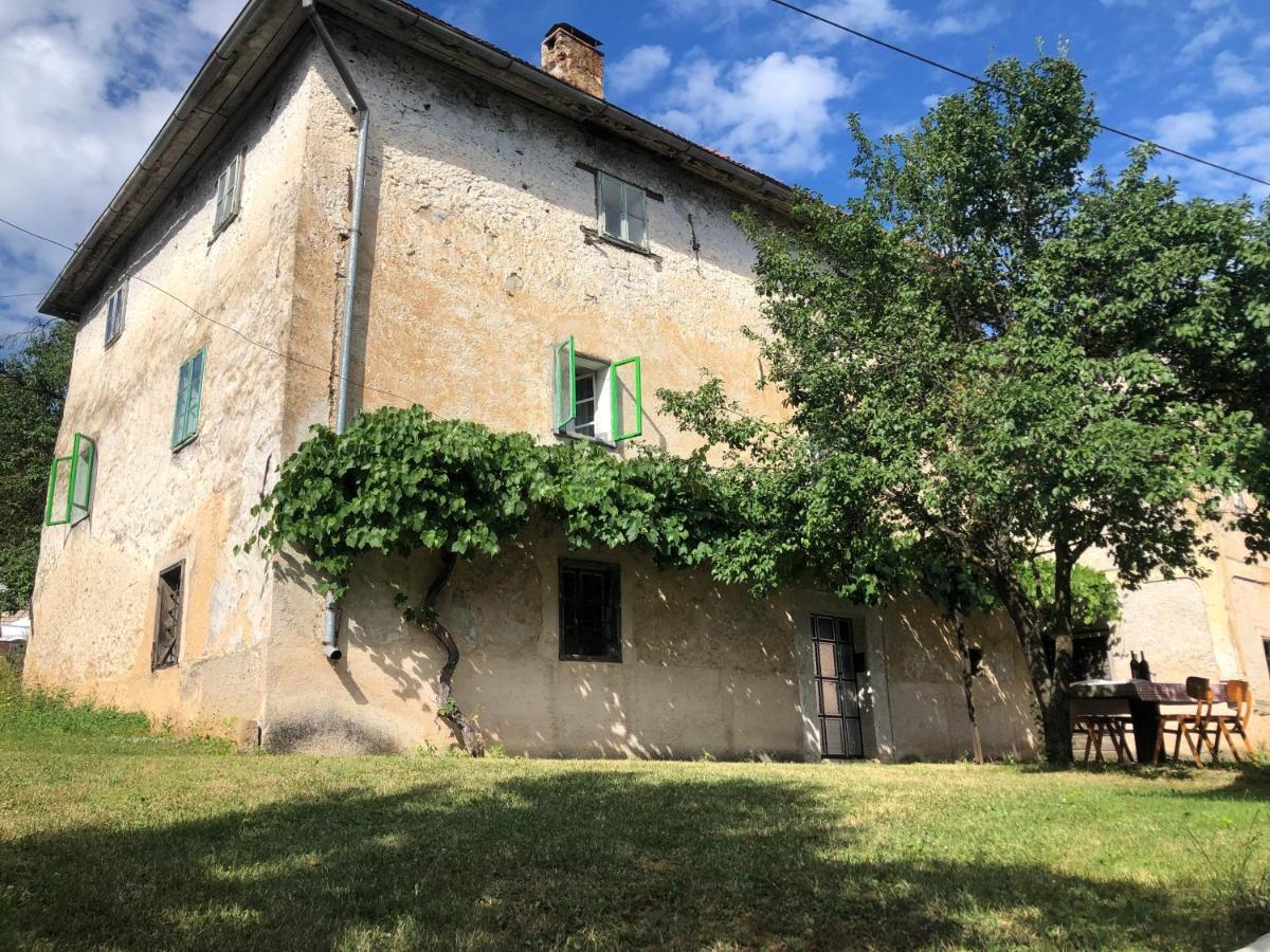 Cultural Monument House Vecchia Villa Otočac Eksteriør billede